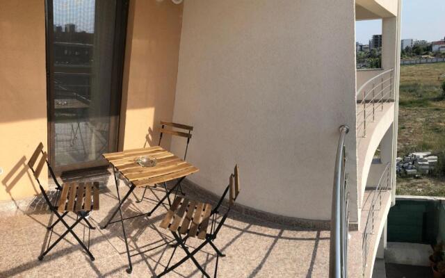 Apartament Mamaia Nord Catalina 1