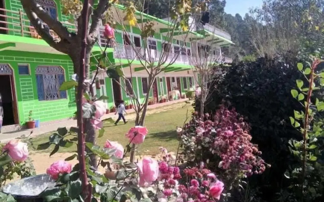 StayApart - Maa Anadmayee Guest House