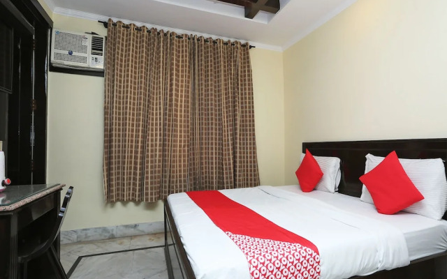 OYO 12400 Hotel Prem