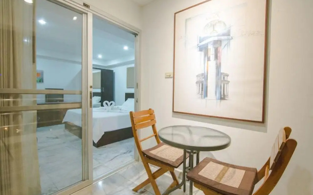 Golden Lion Guesthouse