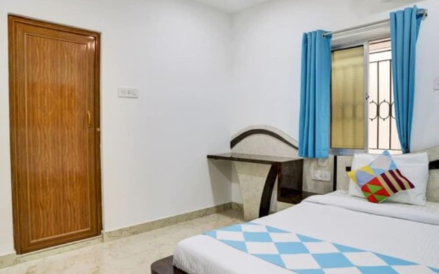 Amit Guest House by Goroomgo