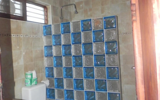 Langi Langi Beach Bungalows