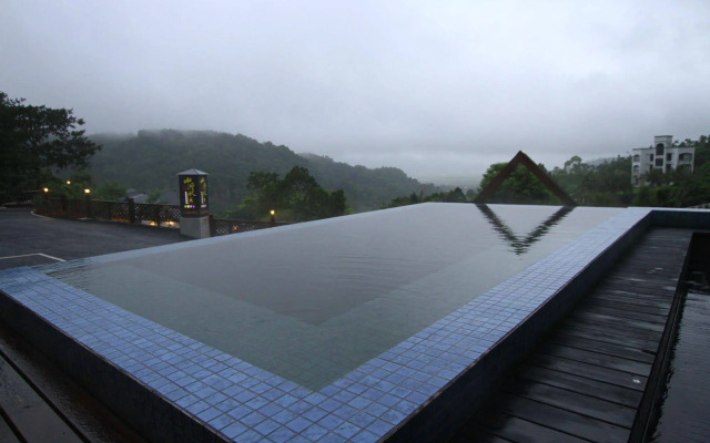 Moon Water Resort