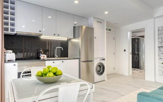 Beco Santa Emilia 4Q a Home in Madeira