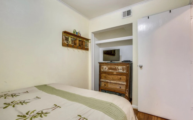 Casa Del Mar 375