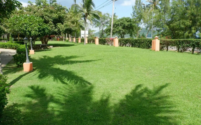Sailom Resort Bangsaphan