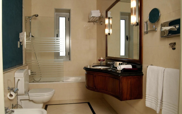 Steigenberger Cecil Hotel