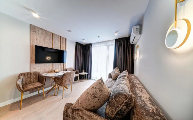 Apart-hotel on Luchezarnaya