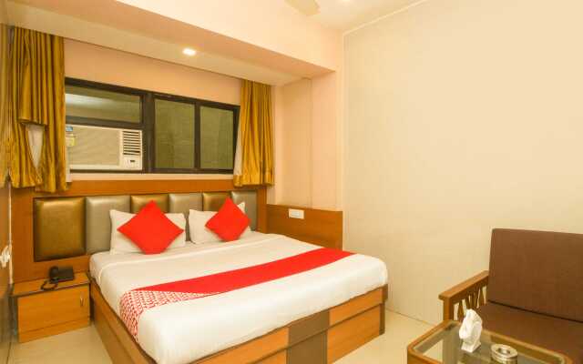 OYO 7727 Hotel Sarovar Grand