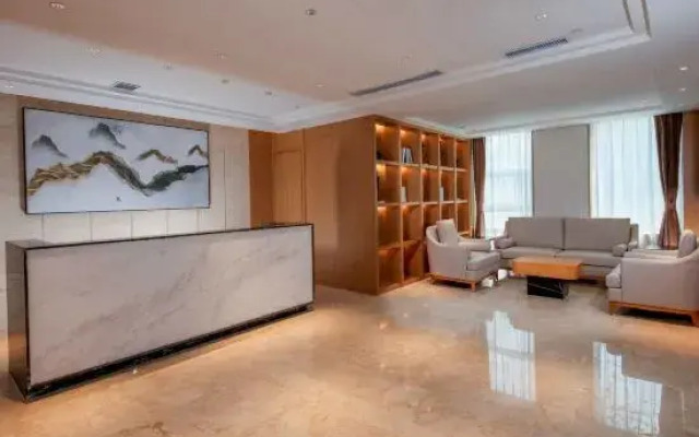 Huatong Hotel