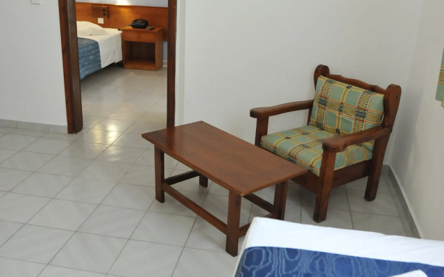 Maritime Hotel Aparts