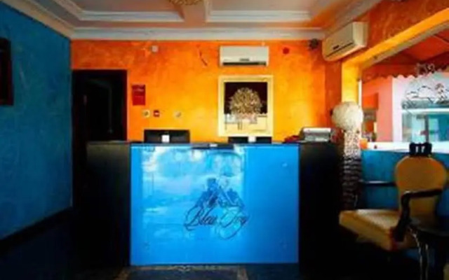Bleu Ivy Hotel And Suites