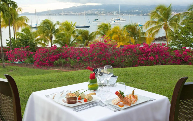 Hotel Bakoua Les Trois Ilets