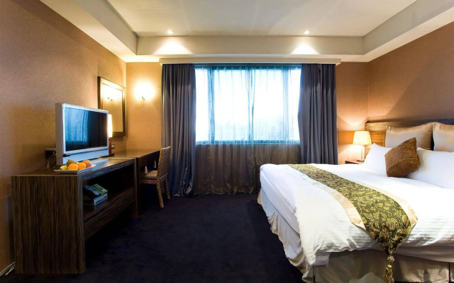 H.M.Hotel
