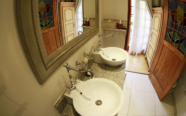 Oleander Guest House