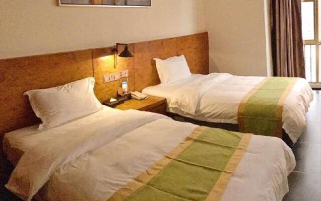 Siding International Hotel