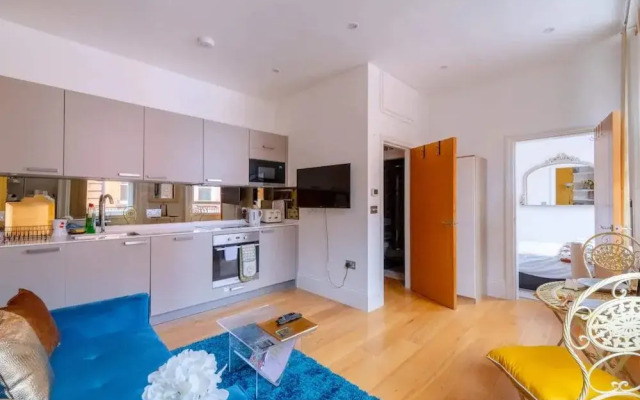 Central & Cosy 1BD Flat - Soho