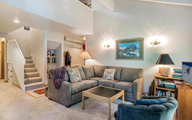 Seasons Four by Snowmass Vacations