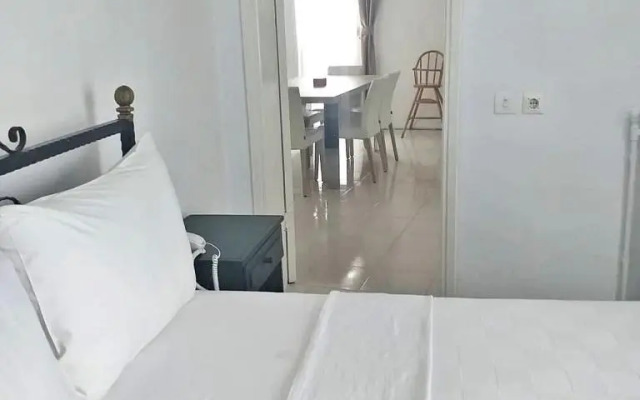 Otel  A