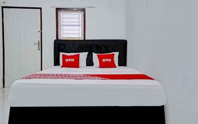 OYO 90571 Dewi Guest House Syariah