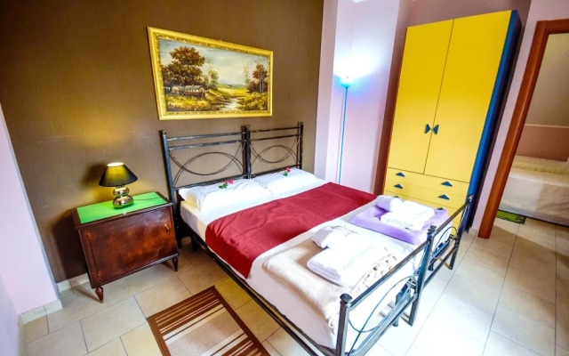 House With 6 Rooms in Enna, With Wonderful Lake View, Private Pool, En