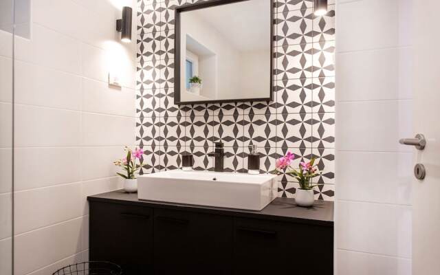 Castle way Apartments Tamy