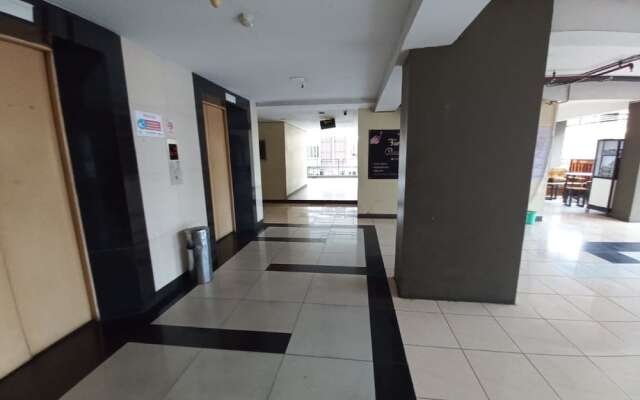 Capital O 93959 Apartement Gateway Cicadas By MG Property