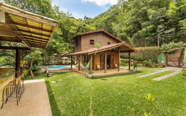 Chalé com Piscina em Itaipava | CX 17
