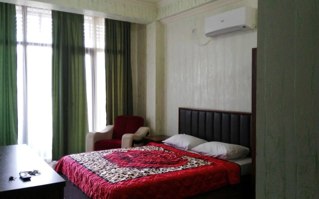 Отель «Рояль»