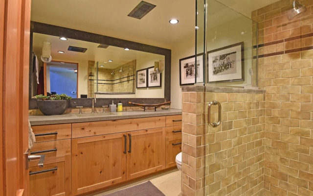 Alpine Meadows Chalet