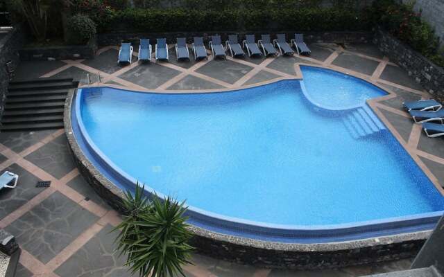 Jasmineiro Palms Palace Apartment