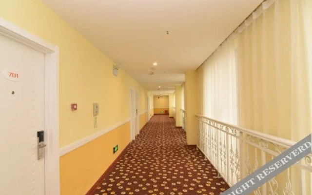 Homeinn·neo(Shiyan Wuyan Pedestrian Street Hong Kong City)