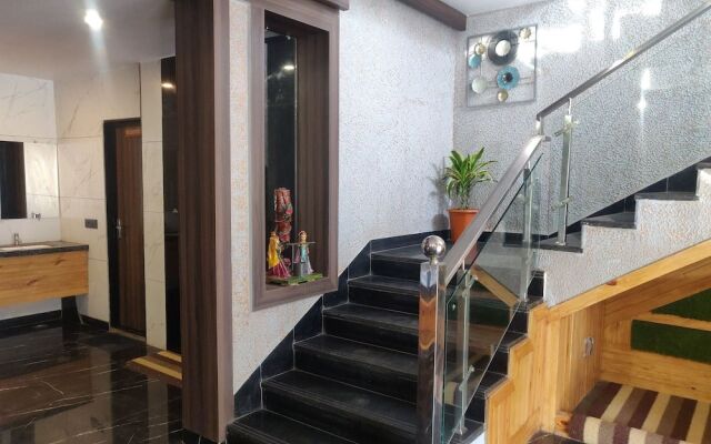 Hotel Atul Residency