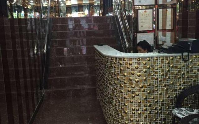 Jiangyang Business Hotel (Shanghai Jiamusi Road)