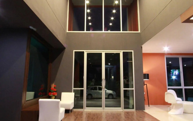 Trendy Hotel