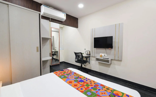 Fabhotel Yendluri'S Abode