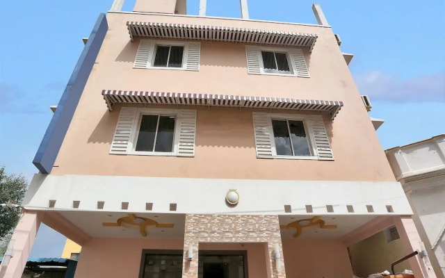 OYO 9258 RD Towers