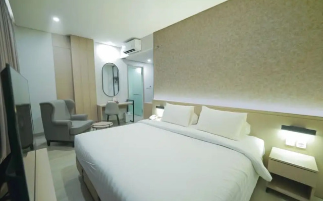 Front One Boutique Hotel Taman Anggrek