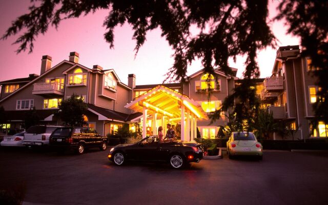 The Beach House Hotel Half Moon Bay