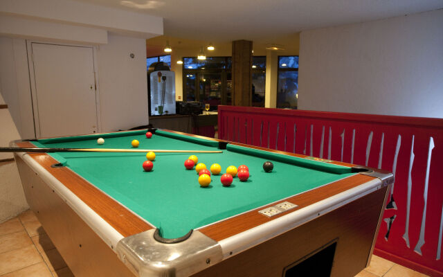 SOWELL Family Les Bergers