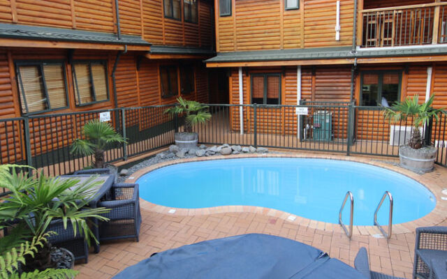 Lakefront Lodge Taupo