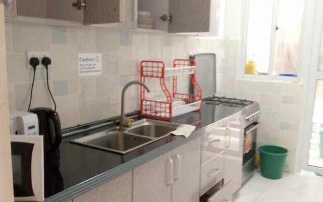 Stay.Plus Sandalwood Apartment Kilimani