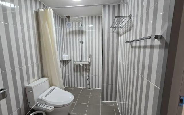 Ganghwado Mare Seawater Poolvilla