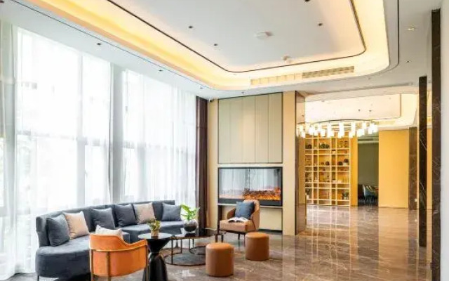 Country Inn & Suites by Radisson, Kunming Changshui International Airport
