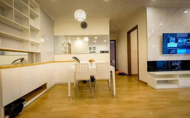 Bayhomes Gardenia Serviced Apartment