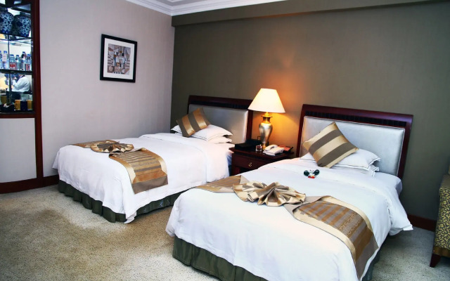 Pavilion Century Tower Hotel