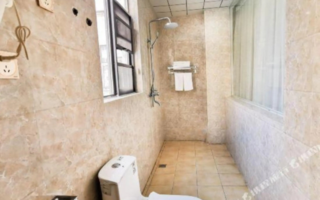 Zhengzhou Fuxuan Hotel