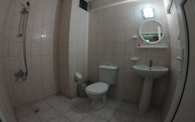 Almir Hotel