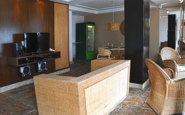 New Dhunas Motel