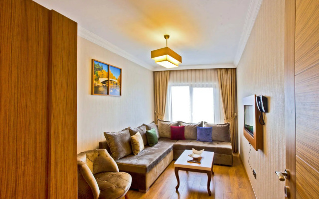 Panagia Suite Hotel